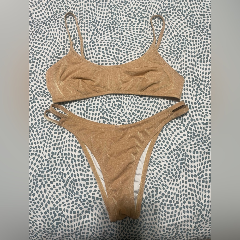 VS bikini